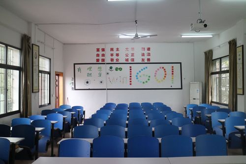 4 4